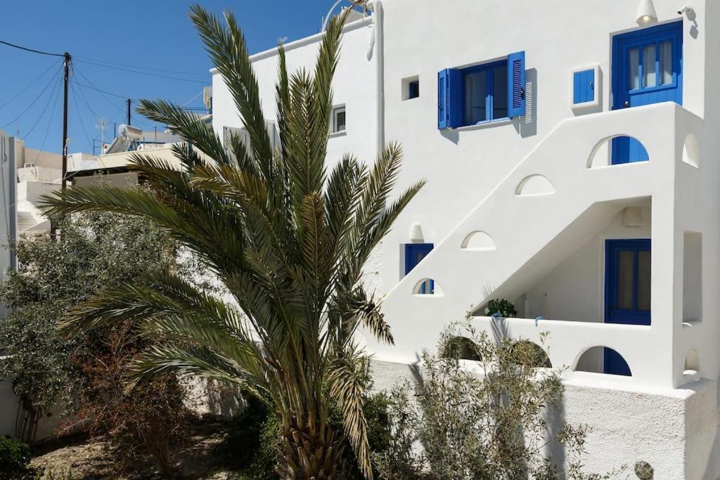 Elegant Cycladic Holiday home Emporio (Santorini)