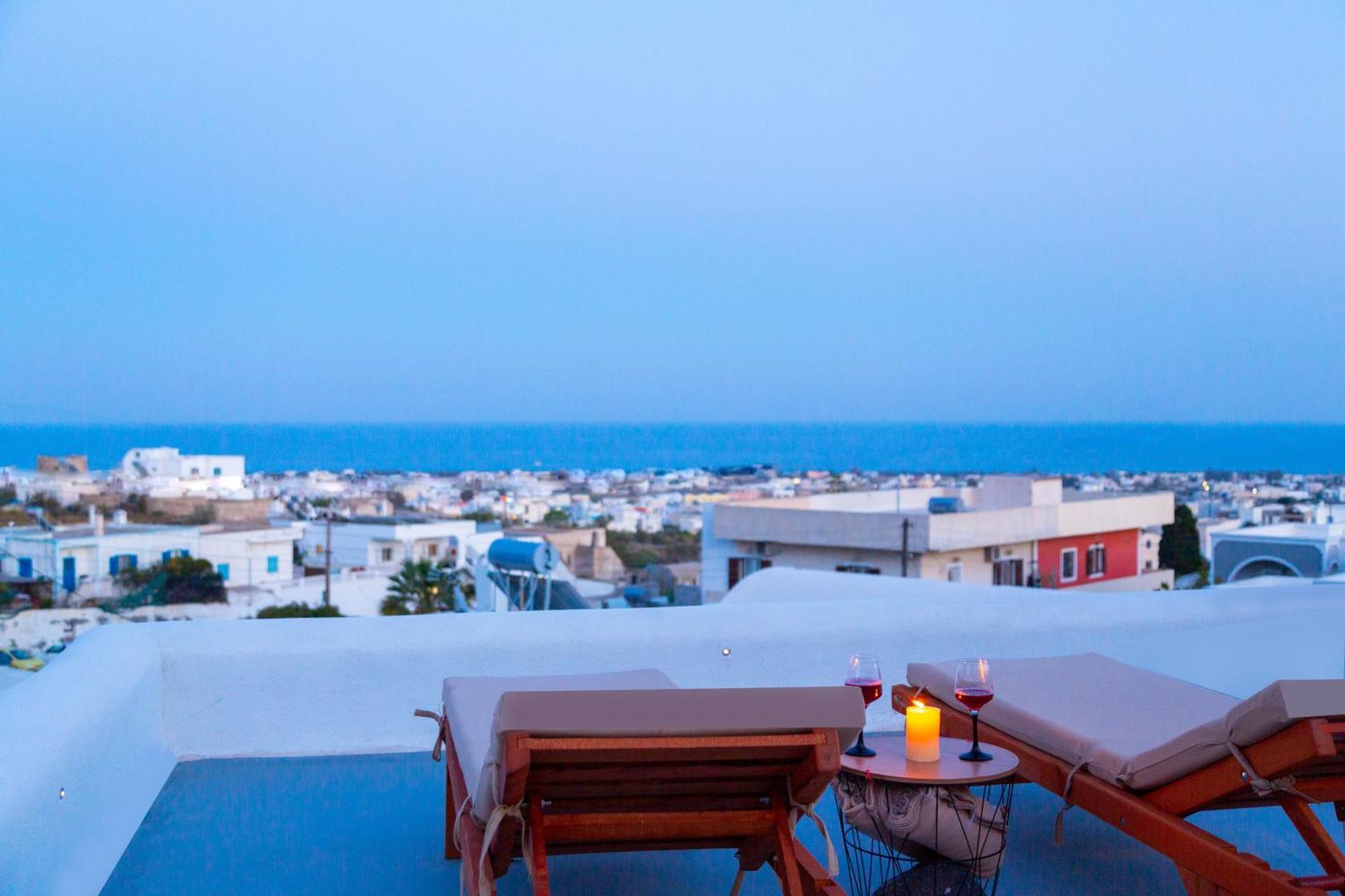 Elegant Cycladic *